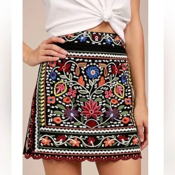Lulus Don’t Stop the Party Black Embroidered A-Line Mini Skirt S - Picture 4 of 14